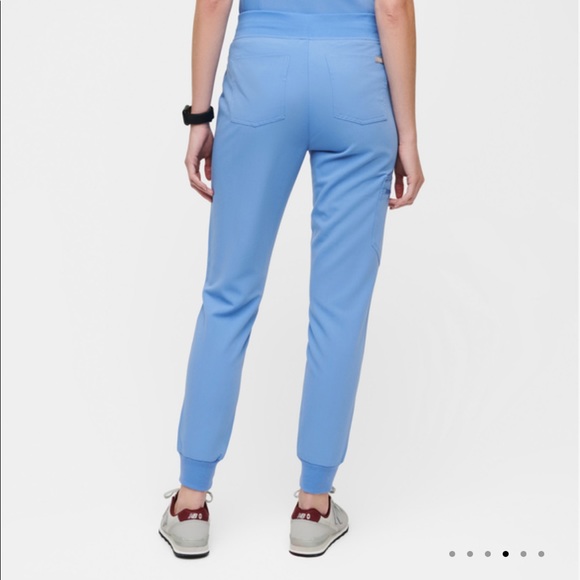 figs scrub bottoms - Picture 3 of 5